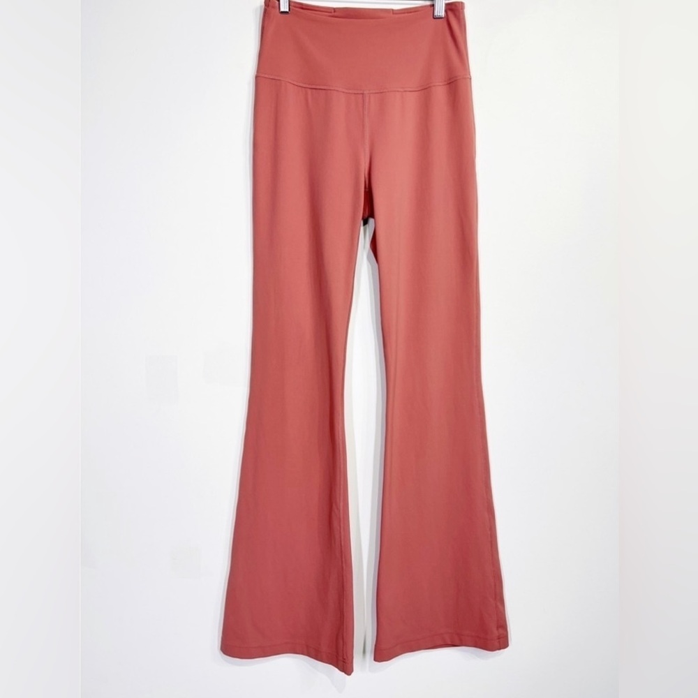 Lululemon Groove Super-High-Rise Flared Pant Nulu Brier Rose